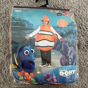 Finding dory (nemo costume) 3T-4-T